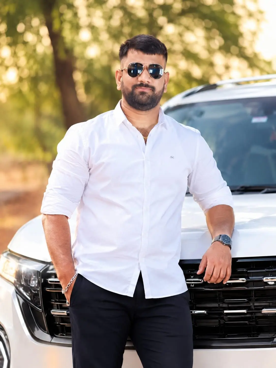 Groom Profile