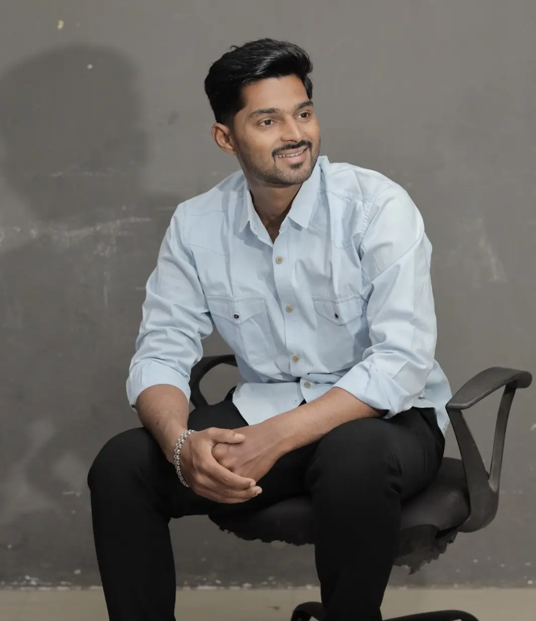 Groom Profile